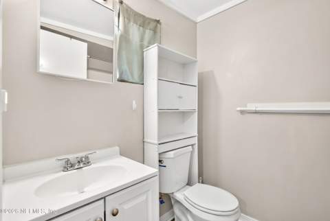 242 Holly Court, Jacksonville FL - photo 16 of 23