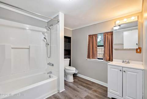 242 Holly Court, Jacksonville FL - photo 13 of 23