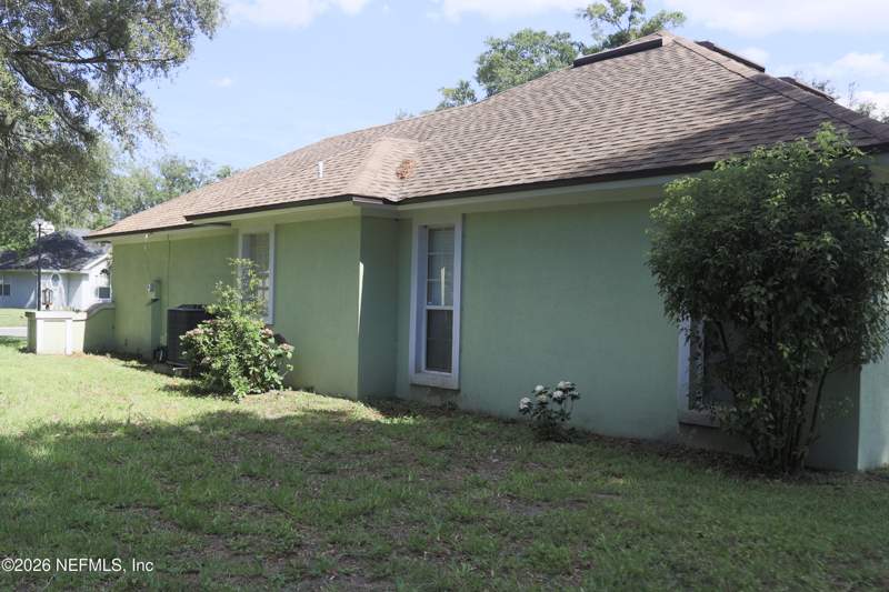 3 bedroom Single Family Residence at 11820 Poydras Lane, Harts Estates, Jacksonville — photo 3