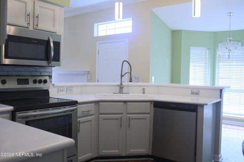 11820 Poydras Lane, Jacksonville FL - photo 11 of 21