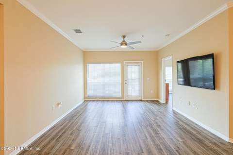 10961 Burnt Mill Road #426, Jacksonville FL - photo 10 of 24