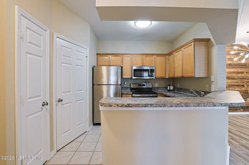 2 bedroom Condominium at 10961 Burnt Mill Road #426, Reserve At James Island Lc, Jacksonville — photo 2