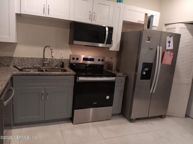 4 bedroom Single Family Residence at 325 W 17th Street, North Springfield Heights, Jacksonville — photo 4