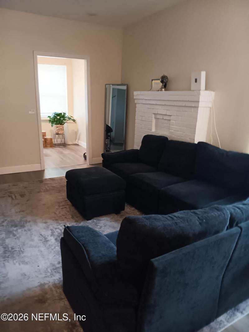 4 bedroom Single Family Residence at 325 W 17th Street, North Springfield Heights, Jacksonville — photo 3