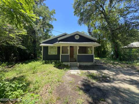 1074 Hood Avenue, Jacksonville FL - photo 7 of 36