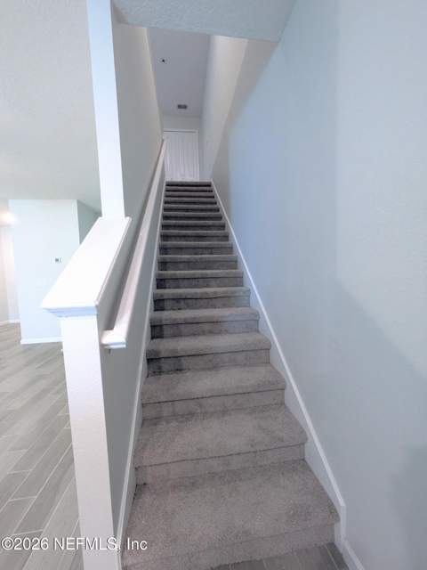 1329 Salt Ridge Avenue, Jacksonville FL - photo 7 of 18