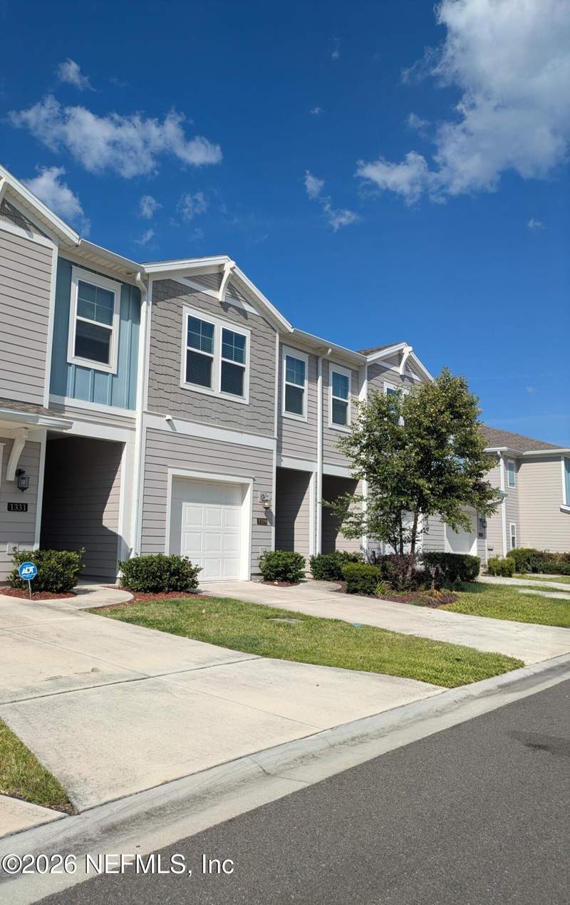 3 bedroom Townhouse at 1329 Salt Ridge Avenue, Spartina Cove, Jacksonville — photo 2