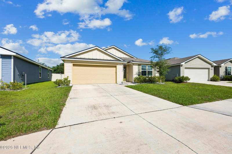 4 bedroom Single Family Residence at 2100 Denton Trace, Willow Springs, Green Cove Springs — photo 4