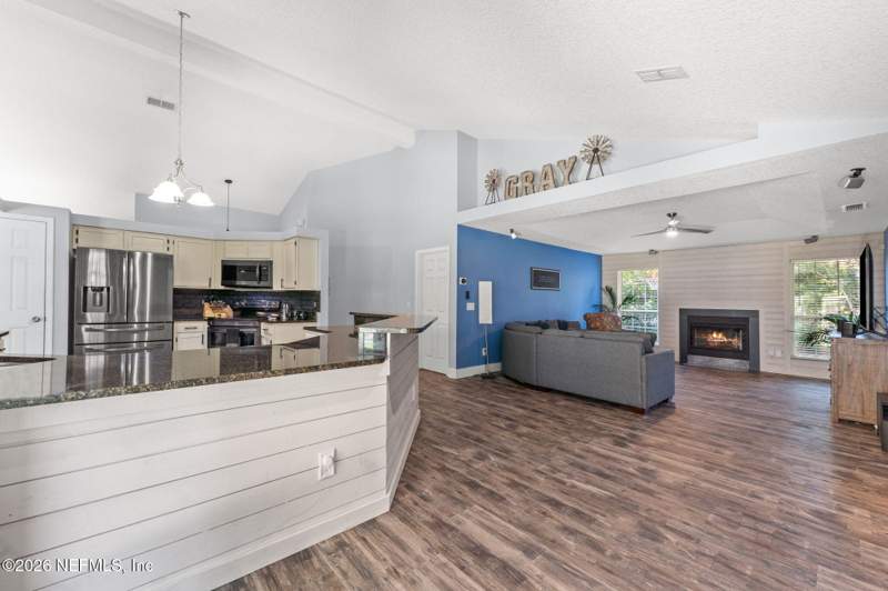 4 bedroom Single Family Residence at 1565 Chain Fern Way, Pace Island, Fleming Island — photo 4