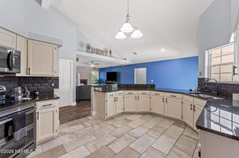1565 Chain Fern Way, Fleming Island FL - photo 11 of 32
