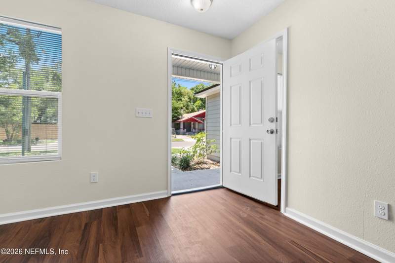 3 bedroom Single Family Residence at 619 Linwood Avenue, Brentwood, Jacksonville — photo 4