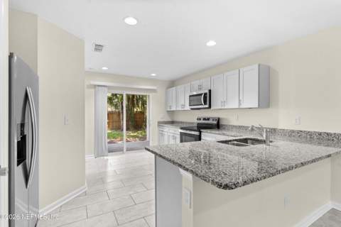 619 Linwood Avenue, Jacksonville FL - photo 7 of 23