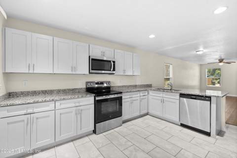 619 Linwood Avenue, Jacksonville FL - photo 8 of 23