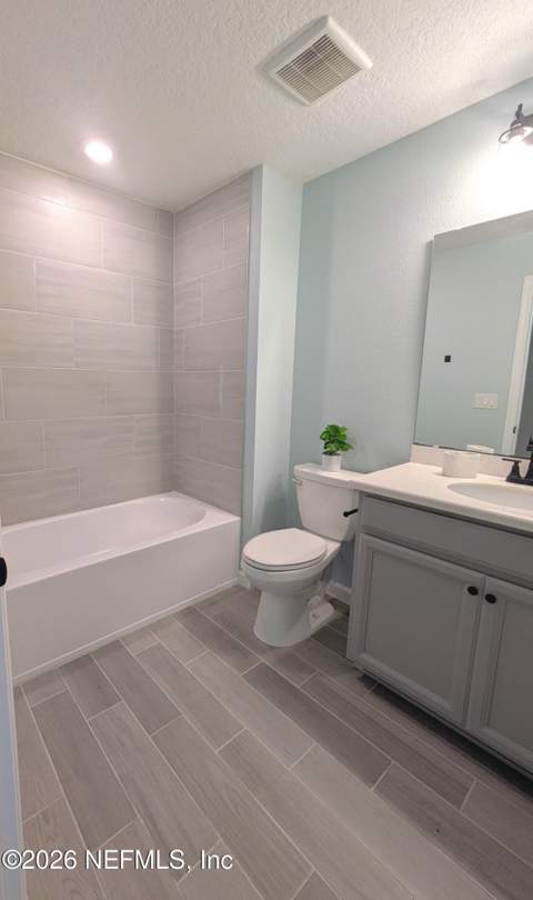 1329 Salt Ridge Avenue, Jacksonville FL - photo 9 of 18