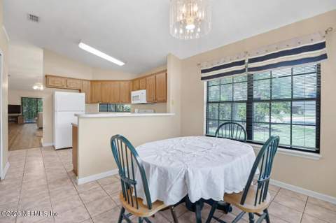 7594 Baymeadows Circle, Jacksonville FL - photo 18 of 31