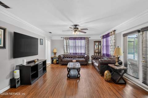 6191 Hill View Court, Jacksonville FL - photo 9 of 23