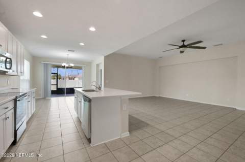 86572 Lazy Lake Circle, Yulee FL - photo 14 of 41
