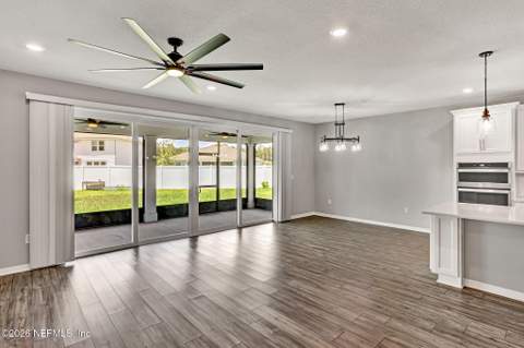 4559 Haystack Court, Jacksonville FL - photo 16 of 44