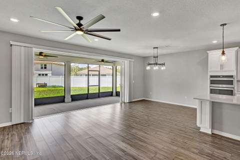 4559 Haystack Court, Jacksonville FL - photo 18 of 44