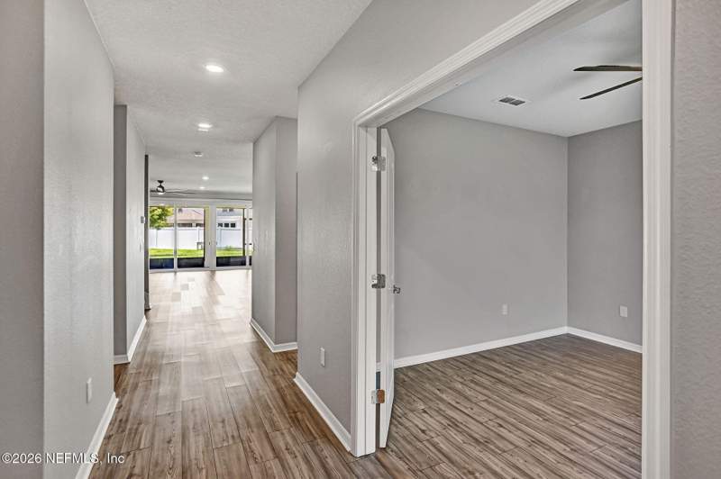 4 bedroom Single Family Residence at 4559 Haystack Court, Bradley Pond, Jacksonville — photo 2