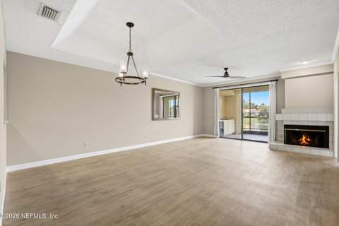3820 Lavista Circle #103, Jacksonville FL - photo 12 of 39