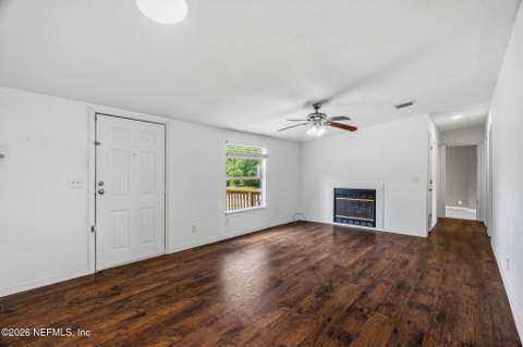 2775 Lightning Way, Hilliard FL - photo 9 of 37