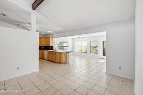 3933 Petite Drive, Jacksonville FL - photo 12 of 43