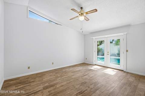 3933 Petite Drive, Jacksonville FL - photo 16 of 43