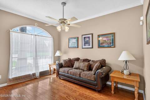 5428 Downington Drive, Jacksonville FL - photo 13 of 41