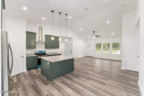 9284 SW CR 18, Hampton FL - photo 16 of 48