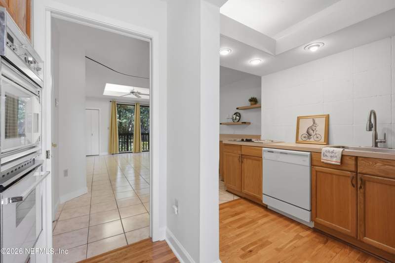 2 bedroom Condominium at 2910 Ravines Road #1108, The Ravines, Middleburg — photo 5