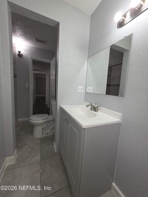 4910 Walcott Avenue, Jacksonville FL - photo 13 of 23