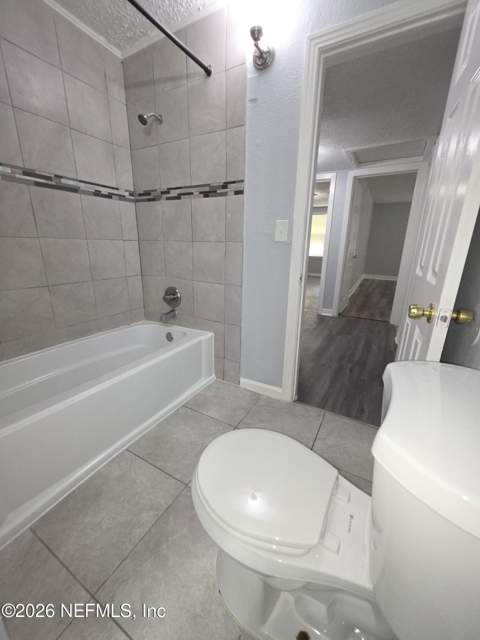 4910 Walcott Avenue, Jacksonville FL - photo 15 of 23