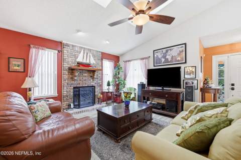 5440 Spring Brook Road, Jacksonville FL - photo 6 of 39