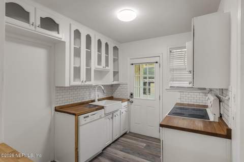 2854 Stanwood Avenue, Jacksonville FL - photo 9 of 21