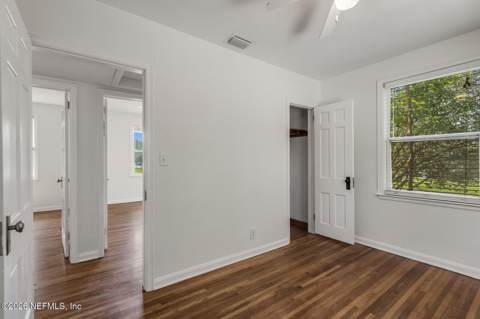 2854 Stanwood Avenue, Jacksonville FL - photo 11 of 21