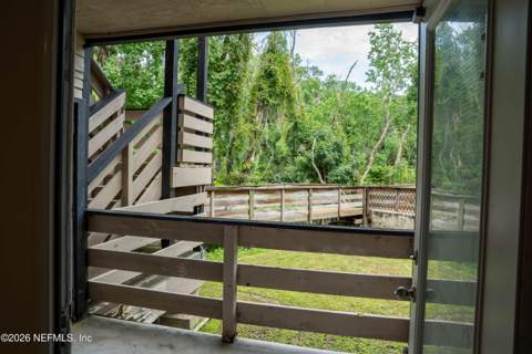 1604 Arcadia Drive #313, Jacksonville FL - photo 8 of 23