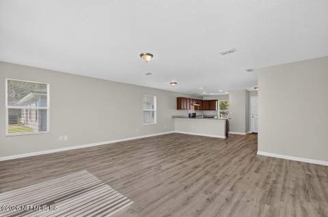 7082 Plymouth Grove Court, Jacksonville FL - photo 15 of 40