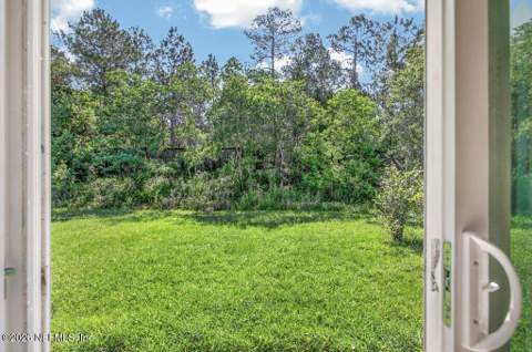7082 Plymouth Grove Court, Jacksonville FL - photo 17 of 40