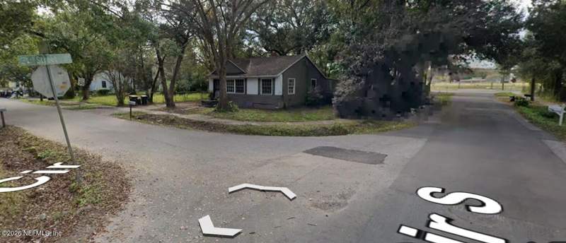 3 bedroom Single Family Residence at 3162 2nd St Circle, Westwood Park, Jacksonville — photo 2