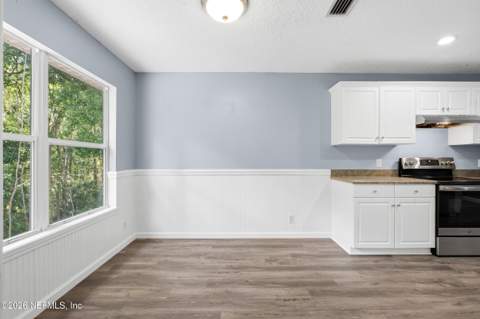 3374 Millcrest Place, Jacksonville FL - photo 11 of 36