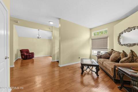 644 Spanish Wells Road, Jacksonville FL - photo 7 of 25