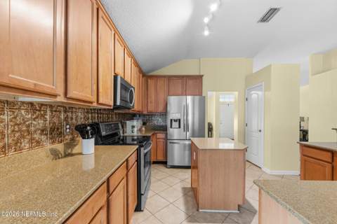 644 Spanish Wells Road, Jacksonville FL - photo 11 of 25