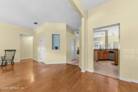 644 Spanish Wells Road, Jacksonville FL - photo 6 of 25