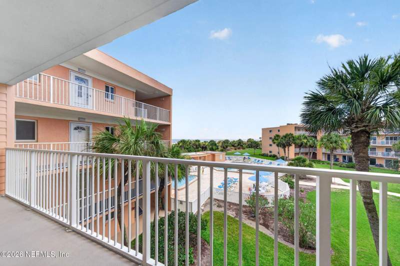 2 bedroom Condominium at 4 Ocean Trace Road #319, St Augustine Beach & Tenn, St. Augustine Beach — photo 4