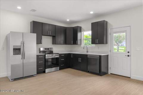 6293 1st Avenue, Keystone Heights FL - photo 10 of 33