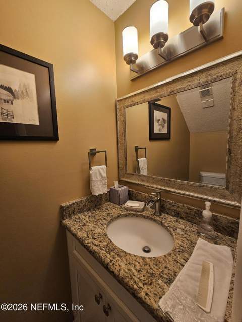 1307 River Hills Circle #14, Jacksonville FL - photo 16 of 28