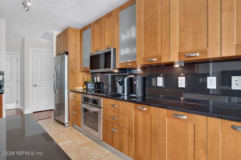 1431 Riverplace Boulevard #1904, Jacksonville FL - photo 14 of 50