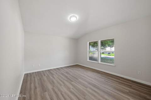 7111 Edge Street, Jacksonville FL - photo 9 of 37