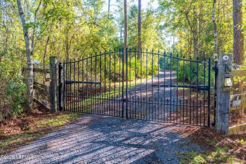 2411 US Highway 301, Jacksonville FL - photo 8 of 71